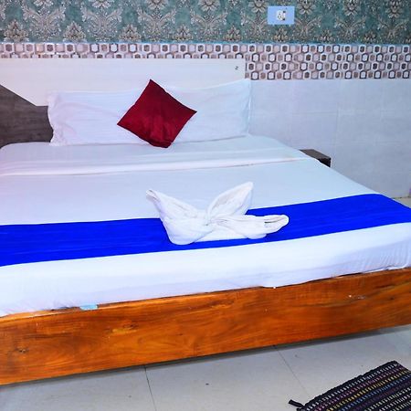 Mor Hotel Beach Heaven-স্বর্গদ্বার গোল্ডেন বিচ এবং মন্দিরের কাছে হোটেল বিচ হেভেন- Near Golden Beach & Temple Best Selling & Best Choice Of Travellers Puri Εξωτερικό φωτογραφία